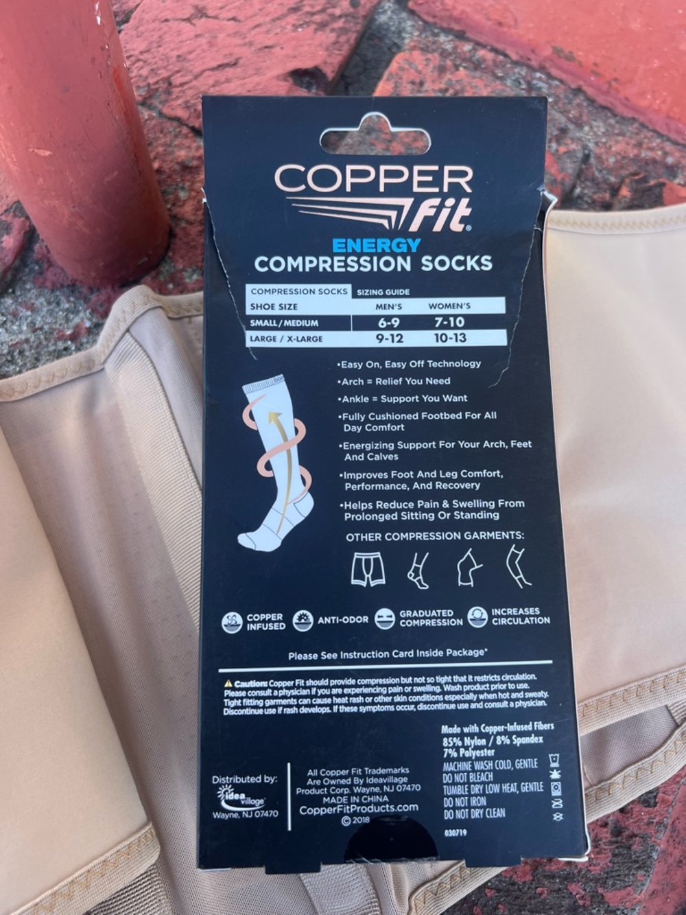 Copper Fit Beige Compression/Support Belt with Copper Fit Energy Socks - Picture 5 of 6